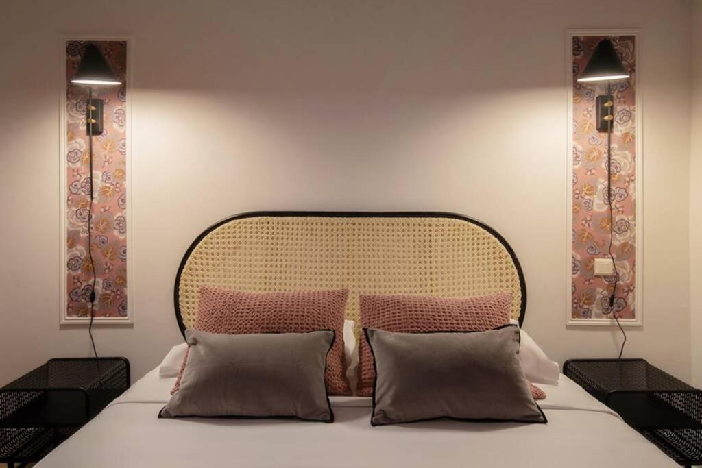 Romantic Flat In The Heart Of The City อาวีญง ภายนอก รูปภาพ